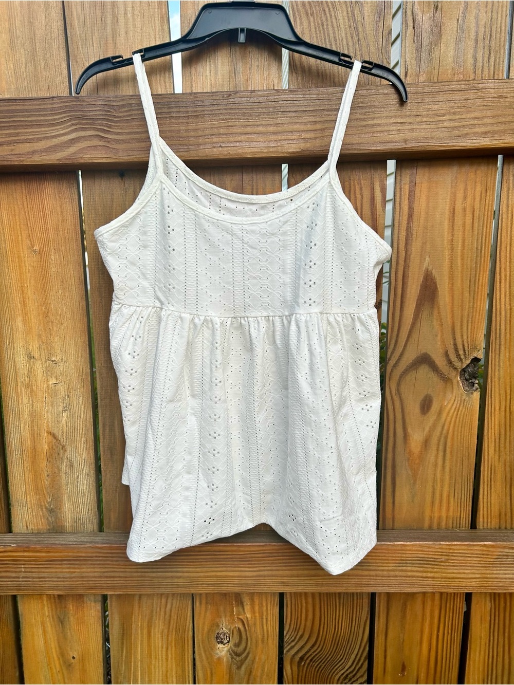 White Eyelet peplum Cami Top Flowy Sz. XL